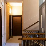 Colorful Porta Romana Apartment